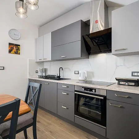 Mediterranes Und Modernes Mit Jacuzzi, Waschmaschine, Grill * 우마그