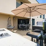 Apartman Mediterranes Und Modernes Mit Jacuzzi, Waschmaschine, Grill